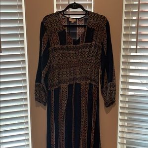 Long sleeve maxi dress